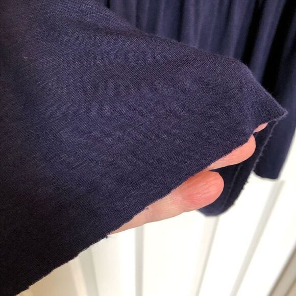 ZENANA - NWOT - L Sz Small - Short-Sleeve Tunic-Length Top w/Peplum in Navy Blue - Picture 8 of 12